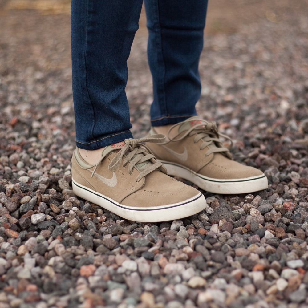 LIKE NEW Nike Stefan Janoski